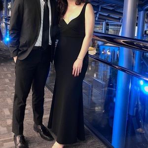 Aqua Bloomingdales Black Maxi Evening Dress / Gown